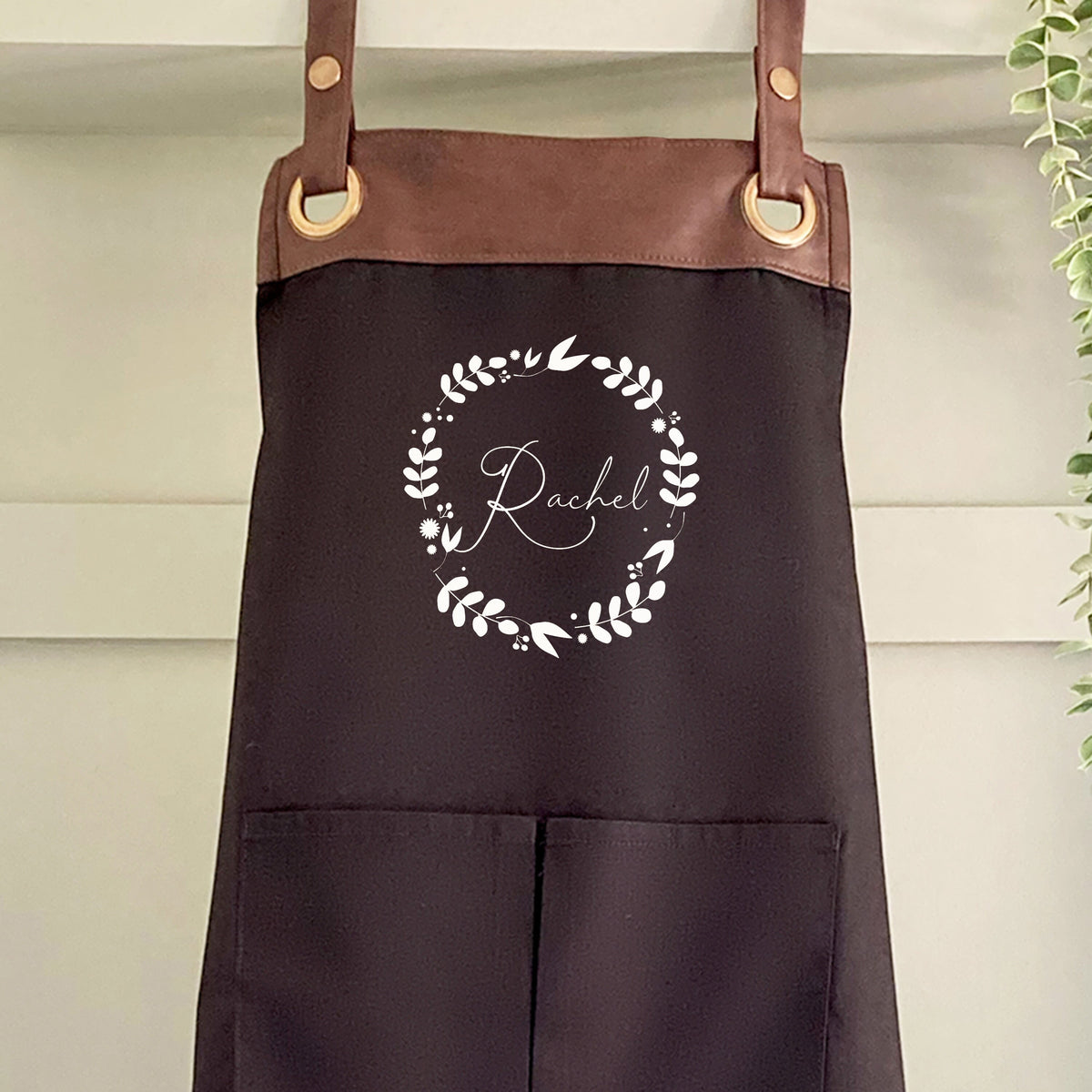 Premium Faux Leather Trim Mother's Day Apron with Pockets, Personalised -Mum, Wife, Grandma,Mothers Day / Birthday gift UK - FREE Uk Postage