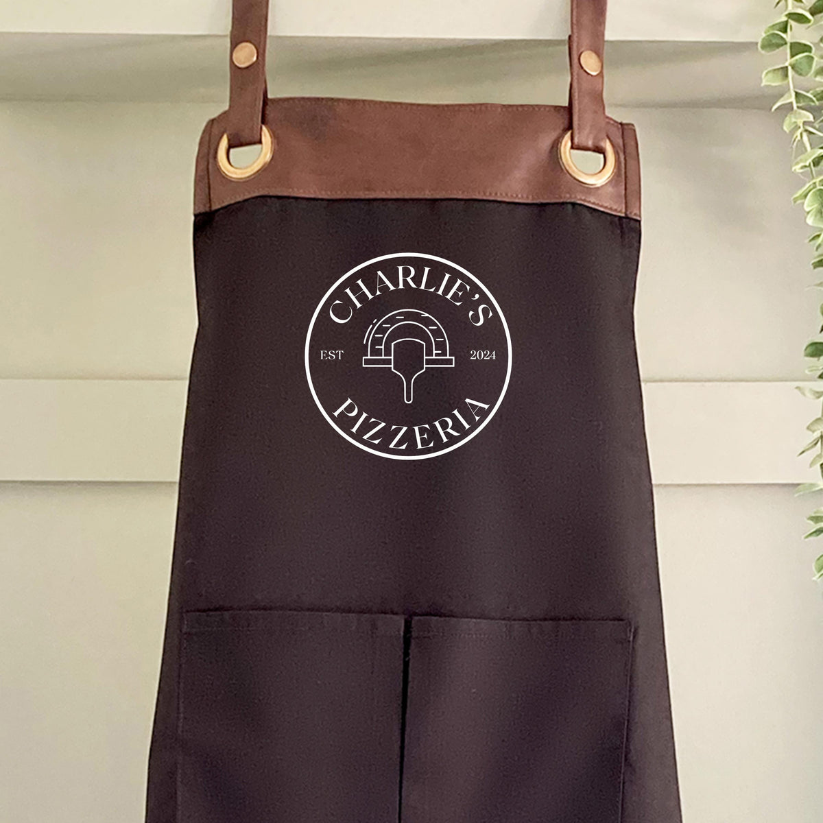 Personalised Pizzeria/ Pizza Apron with Pockets, Personalised Name - Dad, Husband, Grandad / Christmas /Birthday gift UK -FREE Uk Postage