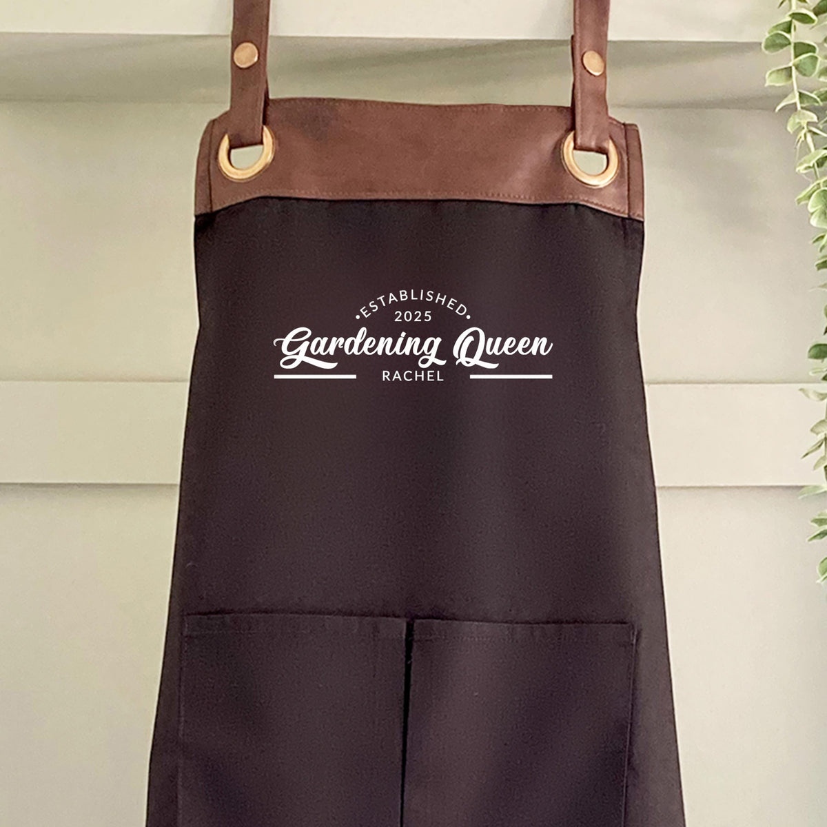 Gardening Queen Apron with Pockets, Mothers day gift 2025 Birthday gift UK -FREE Uk Postage
